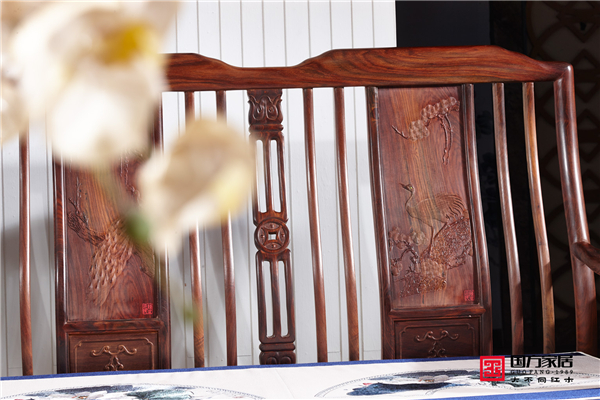 國方家居大紅酸枝家具細(xì)節(jié)圖
