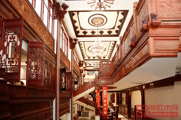 國(guó)方家居2000平方米中式原木整裝定制樣板間