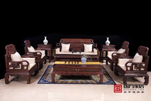 紅木沙發(fā)，驚艷了歲月，溫柔了時(shí)光